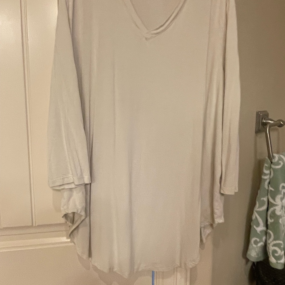 Cato Women's Light Cream V-Neck Tunic